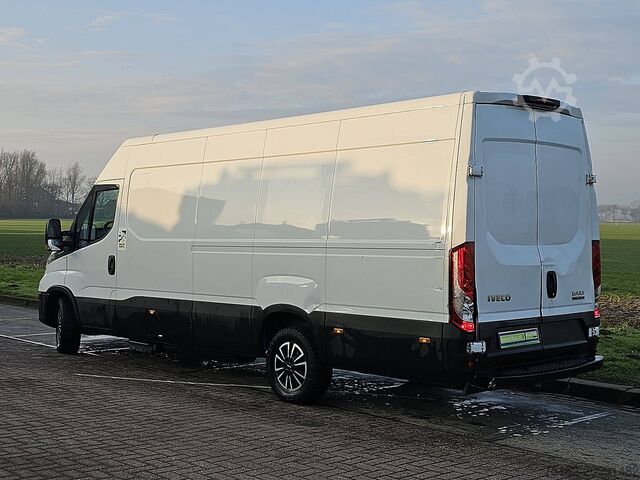 Kombi med högt tak IVECO DAILY 35 S 14 NV 3.0 AUT. L3H2