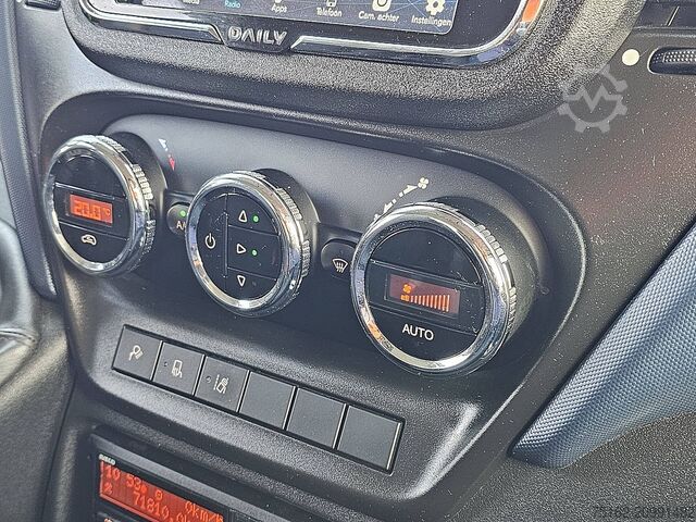 Kombi med högt tak IVECO DAILY 35 S 14 NV 3.0 AUT. L3H2