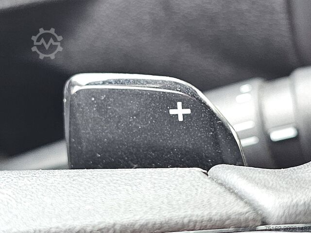 Kombi z wysokim dachem PEUGEOT EXPERT 2.0 L2 Navi Automaat