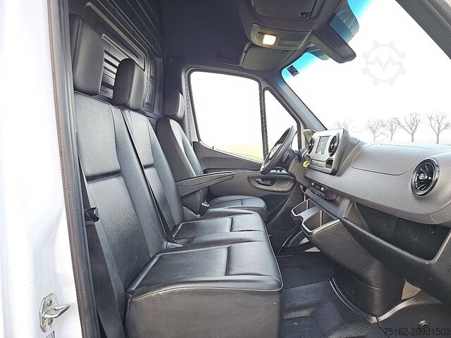 Kombi z wysokim dachem MERCEDES-BENZ SPRINTER 317 L2H2 3.5T-Trekhaak!