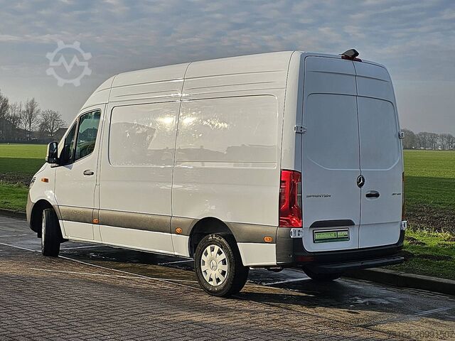 Kombi z wysokim dachem MERCEDES-BENZ SPRINTER 317 L2H2 Mbux10 LED