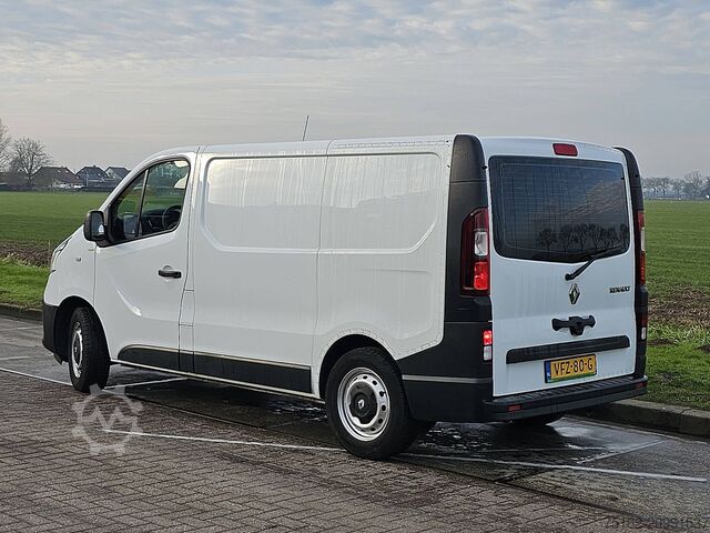 Kombi z wysokim dachem RENAULT TRAFIC 1.6 DCI ENERGY 95 L1H1