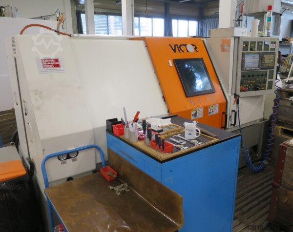 CNC eszterga VICTOR Turn II-26