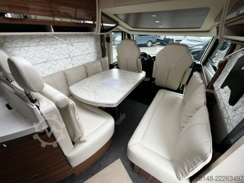 Integraal camper Eura Mobil Integra 890 EB