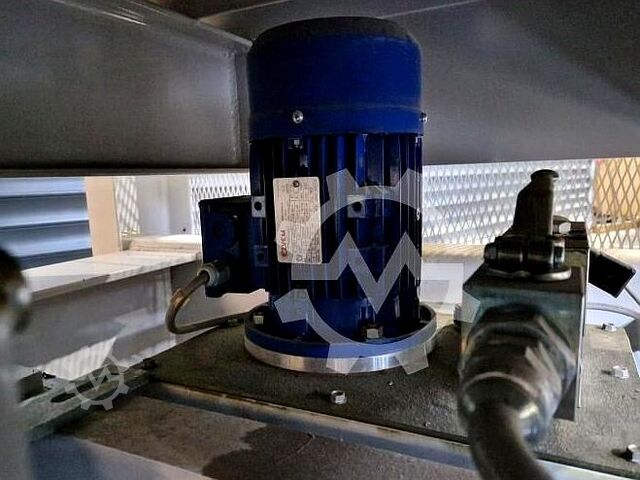 Furneerpers Steton P 70 E 2015 Steton P 70 E