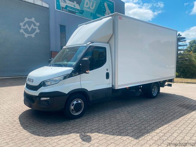 Furgone con cassone e sponda idraulica Iveco Daily 35C14 Hi-Matic Koffer+LBW*4,40 L *