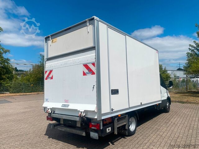 Furgone con cassone e sponda idraulica Iveco Daily 35C14 Hi-Matic Koffer+LBW*4,40 L *
