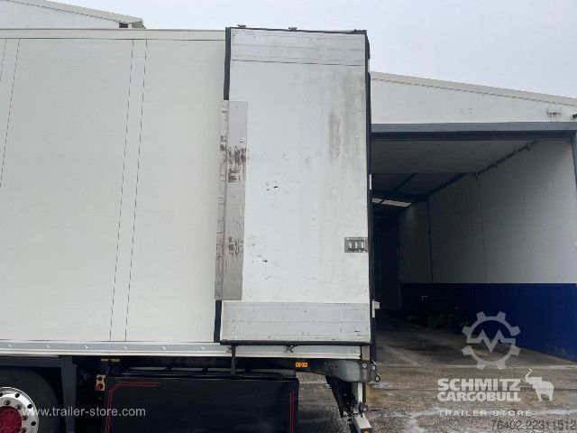 Semirimorchio frigorifero Schmitz Cargobull Semitrailer Reefer Multitemp