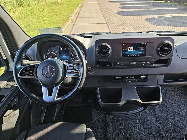 Yüksek tavanlı istasyon vagonu MERCEDES-BENZ SPRINTER 315 L3H2 Mbux Automaat!
