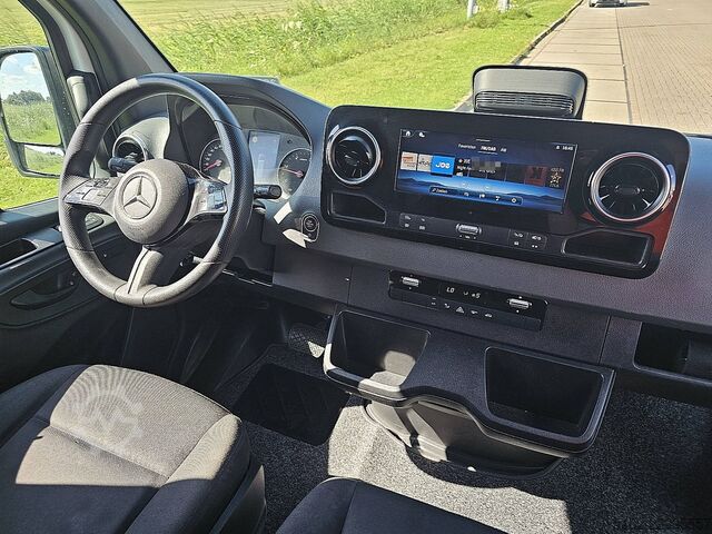  MERCEDES-BENZ SPRINTER 317 L3H2 LED MBUX10