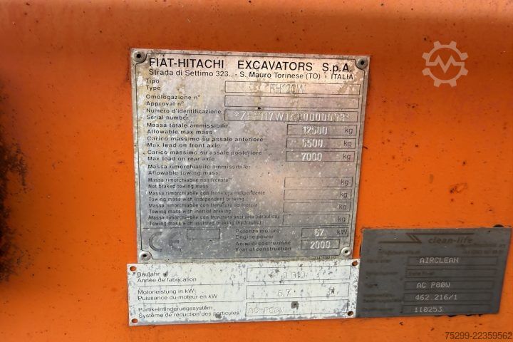 Walsmachine Hitachi FH120W Mobilbagger / Swiss-Vehicle