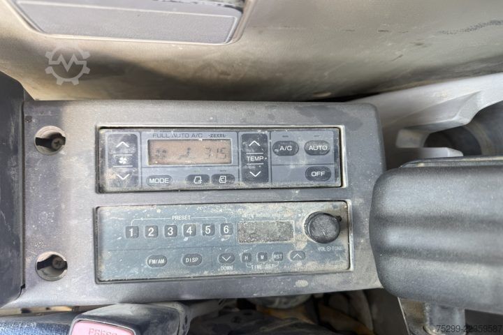 Walsmachine Hitachi ZX250LCN-3 / Swiss-Vehicle