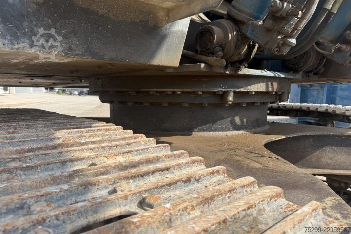 Walsmachine Hitachi ZX250LCN-3 / Swiss-Vehicle