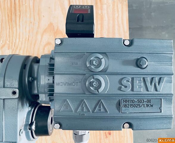 Agitador SEW-EURODRIVE FHZ37 DRE80M4/MM11/MO/LN(1)