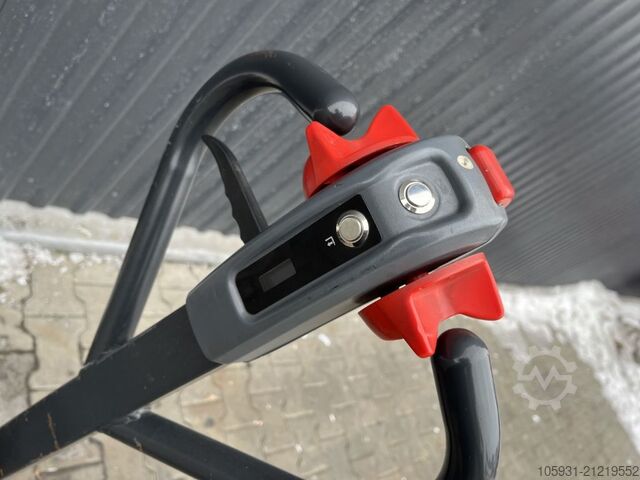 Electric Pallet Truck Linde MT12