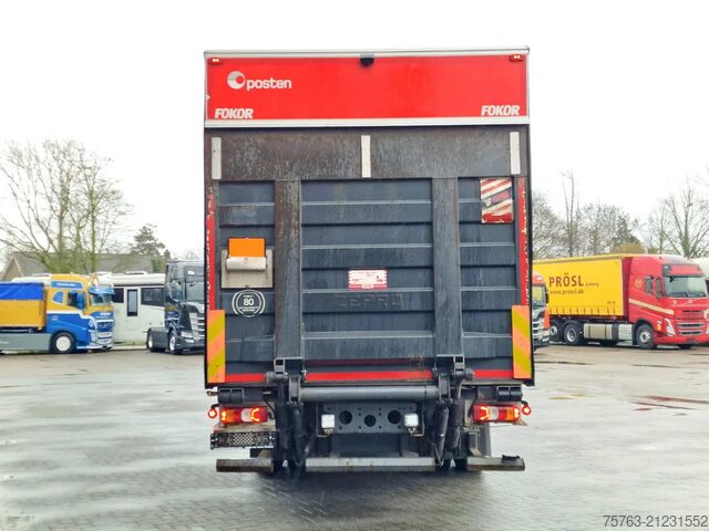 Suitcase Mercedes-Benz Antos 1827 4x2 - Ekeri Box with sidedoors - Loa...