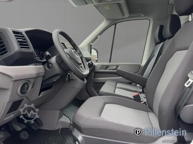 Vrachtwagen met bakwagen VW Crafter 35 HUMBAUR Koffer KLIMA NAVI KAMERA GRA