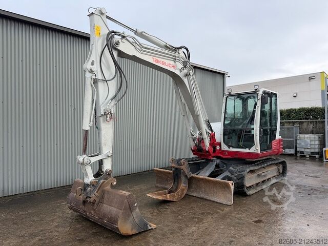 Midi excavator Takeuchi TB 290