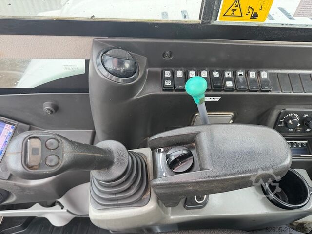 Midi excavator Takeuchi TB 290