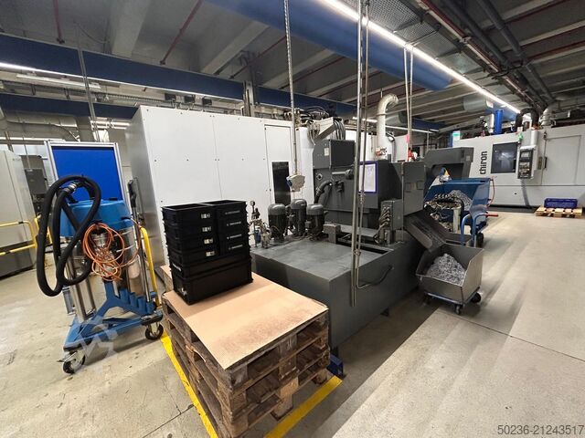 Vertical machining center Stama MC334