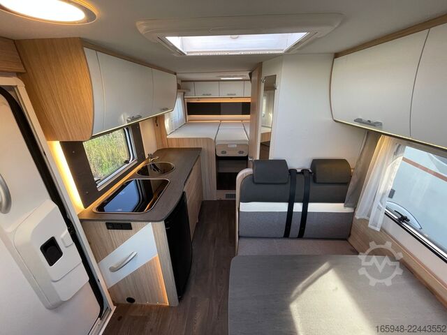 Camper semintegrato SUNLIGHT T 66 | *Solar,RFK,Wechselrichter, uvm!*