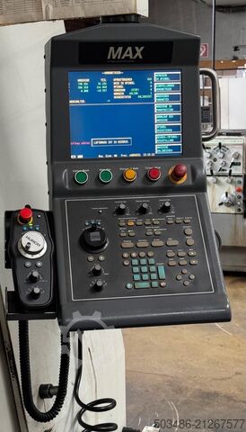 CNC milling machine HURCO VMX42