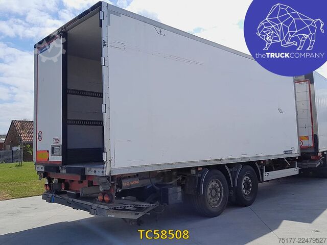Transport refrigerat/congelat Vanhool 