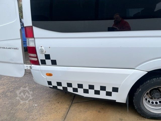 Kleinbus MERCEDES-BENZ Sprinter 519 Handicap KLIMA