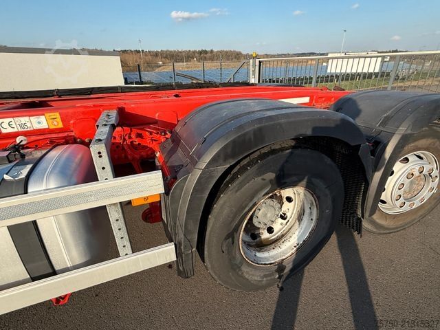 Šasija kamiona MERCEDES-BENZ Arocs 3240 8x2 - 3 x Lenkachsen