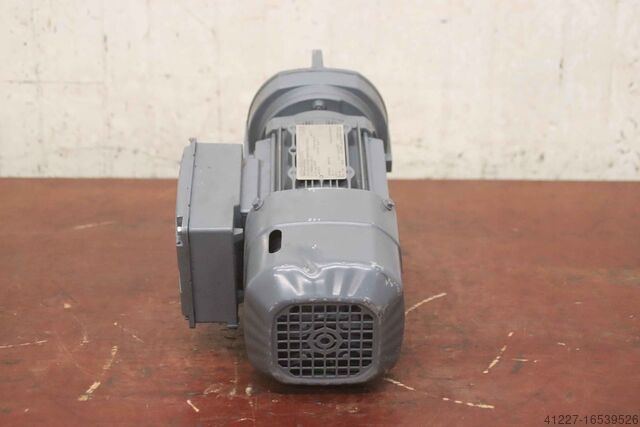 Växelmotor 0,37 kW 27 rpm SEW-Eurodrive FA27/II2GD EDRS71M4BE1/3D/KCC/TF/AL