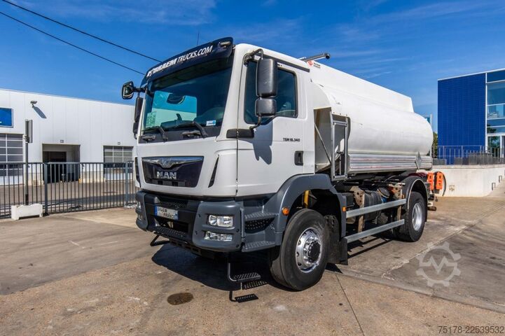 Φορτηγό βυτιοφόρο MAN TGM 18.340 4X4 + CM 12.000L+4COMP.