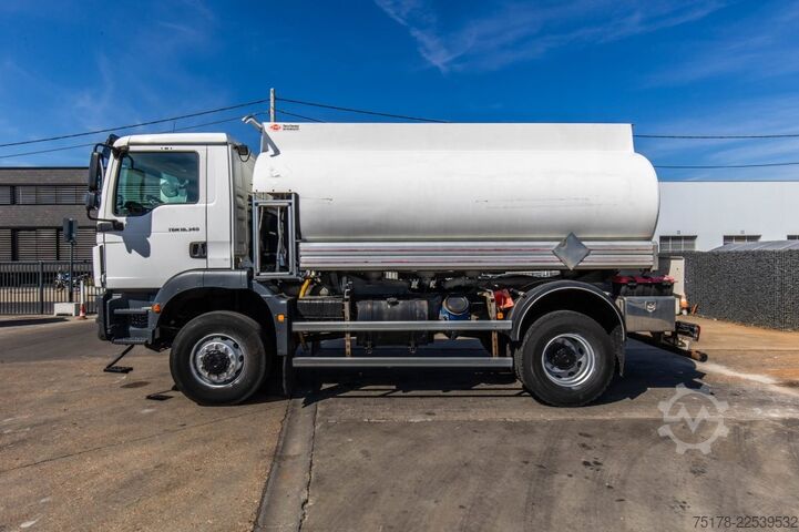 Φορτηγό βυτιοφόρο MAN TGM 18.340 4X4 + CM 12.000L+4COMP.