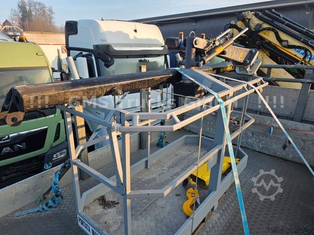 Jeřáb na nákladním automobilu DAF CF 510 /8X4/ 40m Kran Effer + Man basket+Lowbed