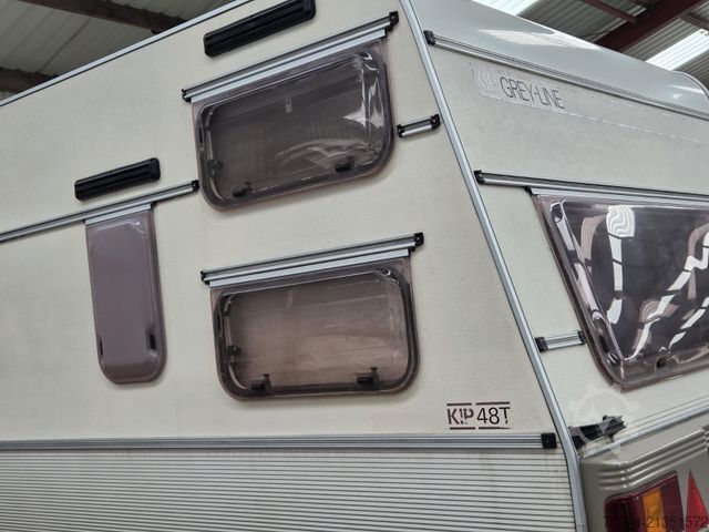 Caravana KIP KG 48 TN Wohnwagen Toilet + Etagenbett