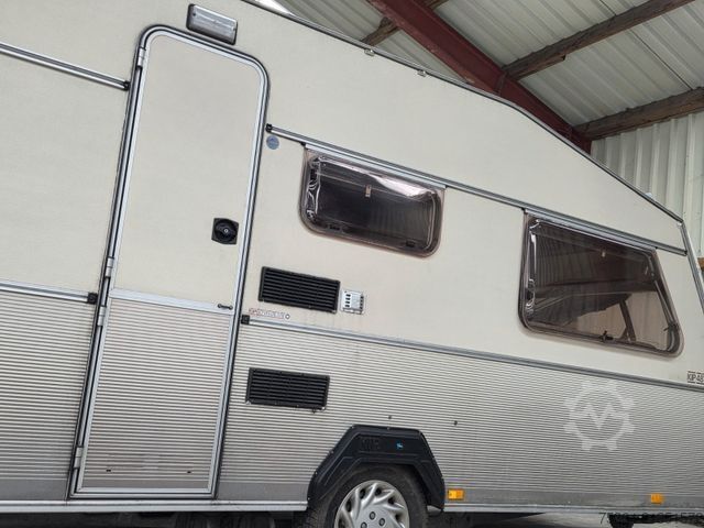 Caravana KIP KG 48 TN Wohnwagen Toilet + Etagenbett