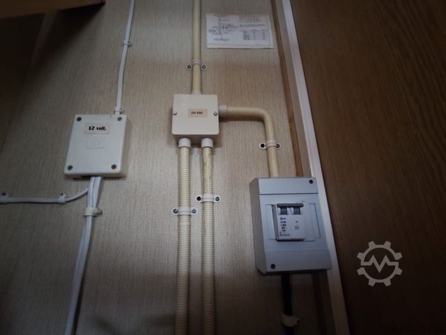 Caravana KIP KG 48 TN Wohnwagen Toilet + Etagenbett