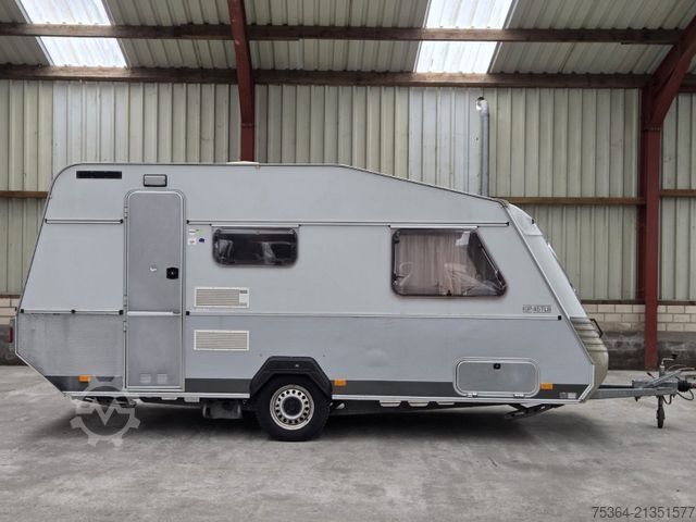 Caravana KIP KG 45 TLB Wohnwagen Toilet + Etagenbett