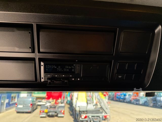 Kamion mikser za beton MAN 35.440 8x4 BB CH Betonmischer Euromix 10 m³