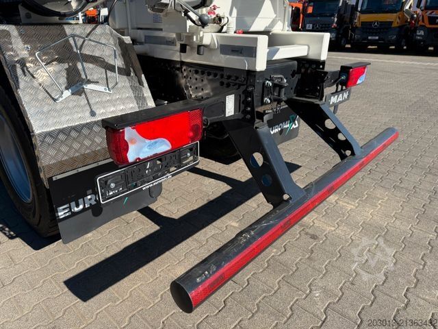 Kamion mikser za beton MAN 35.440 8x4 BB CH Betonmischer Euromix 10 m³