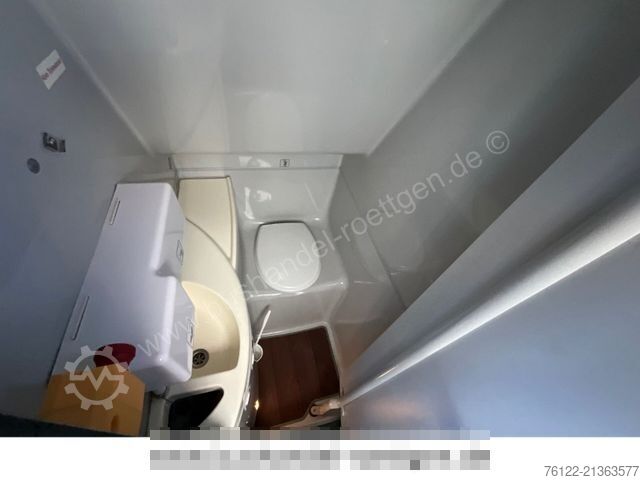 Långfärdsbuss MAN R 08 Lions Coach L/Tourismo/Travego/517 HD