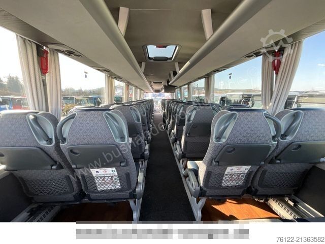 Långfärdsbuss MAN R 08 Lions Coach L/Travego/Tourismo/517