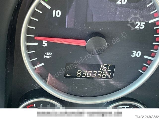 Långfärdsbuss MAN R 08 Lions Coach L/Travego/Tourismo/517