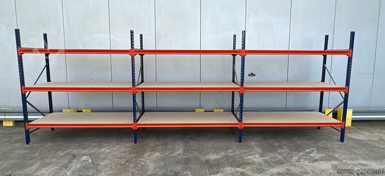 Wide span storage rack ca. 57 lfm. Weitspannregale H: 200 cm T: 80 cm , 400 kg Fachlast , 3 Ebenen