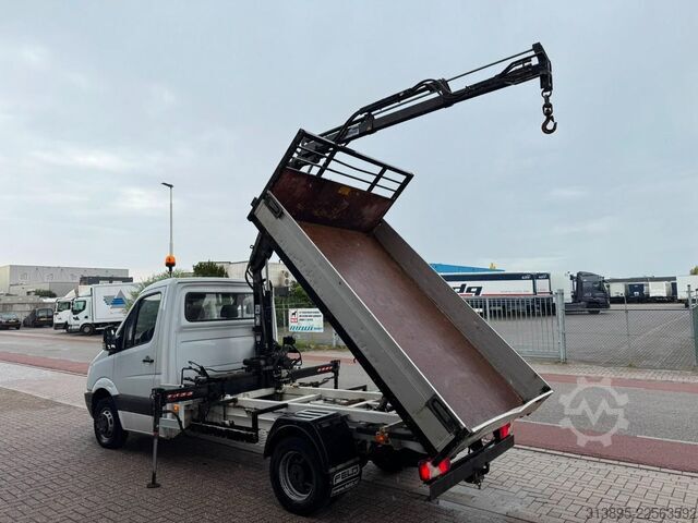 Kamion za otkači Mercedes-Benz 513 CDI, Crane Hiab 022-2 kipper