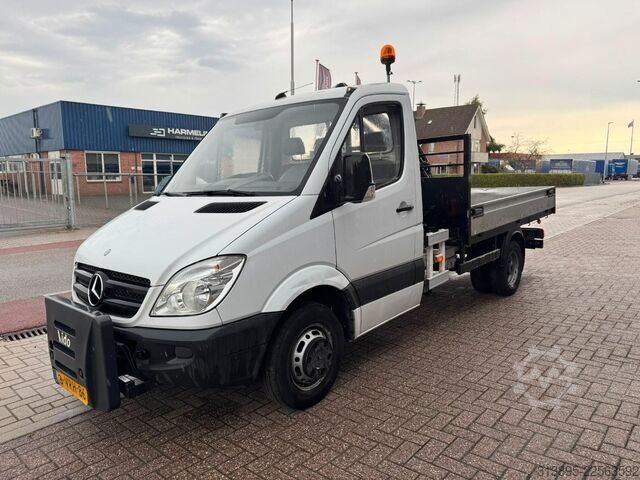 Kamion za otkači Mercedes-Benz 513 CDI, Crane Hiab 022-2 kipper