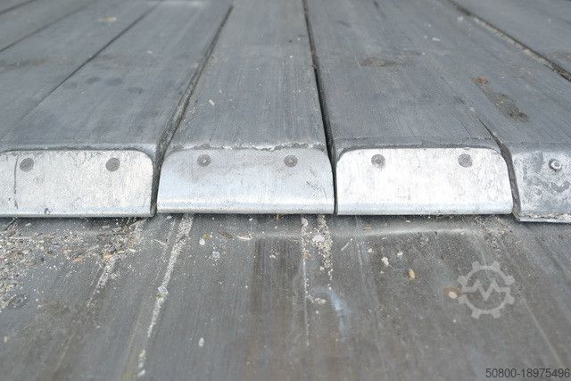 Auflieger mit Walkingfloor KRAKER CF 200, 8mm Boden, Funk, BPW, Luft-Lift, 91m³