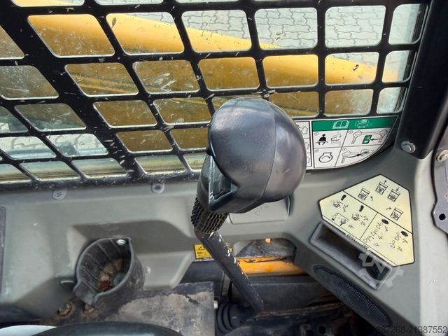 Radlader BOBCAT S450 / 2016 BJ / 1.315 H