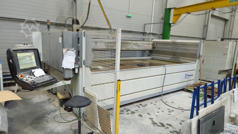 Waterjet sistem za sečenje CMS Tecnocut MILESTONE S 2040