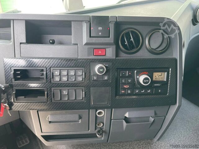 Volume SCM Renault T480 VF611A362MD029904  2X FUEL TANK, PARKING A...