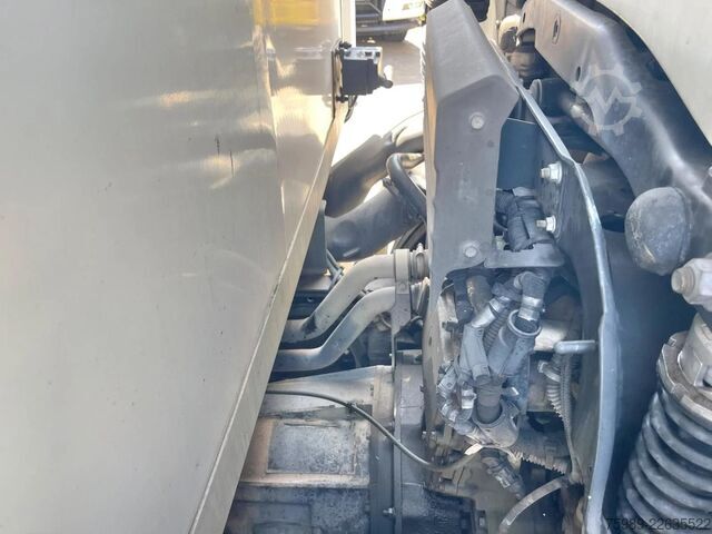 Transporte refrigerado/congelado Iveco Stralis 270 CNG! 294094 km!!  9.05 m long body!...